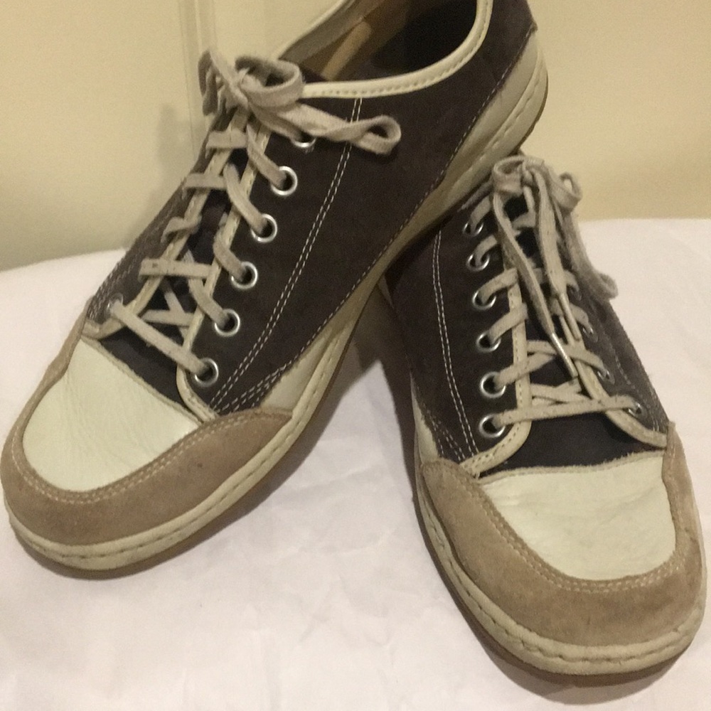 Rare! Rockport men LaceUp Suede/Leather color block Shoe/Sneaker size 12 brown